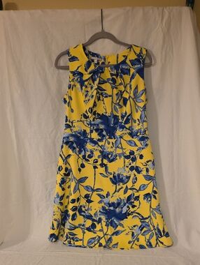 Signature Darby Yellow Dress with Blue Floral Print